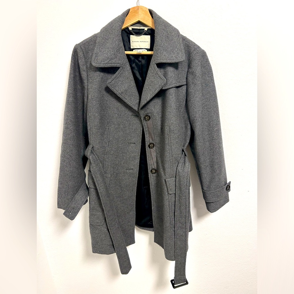 BANANA REPUBLIC COAT - women’s Size L